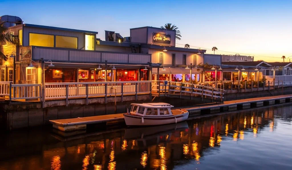 Captain Jacks restaurant at Huntington Harbour